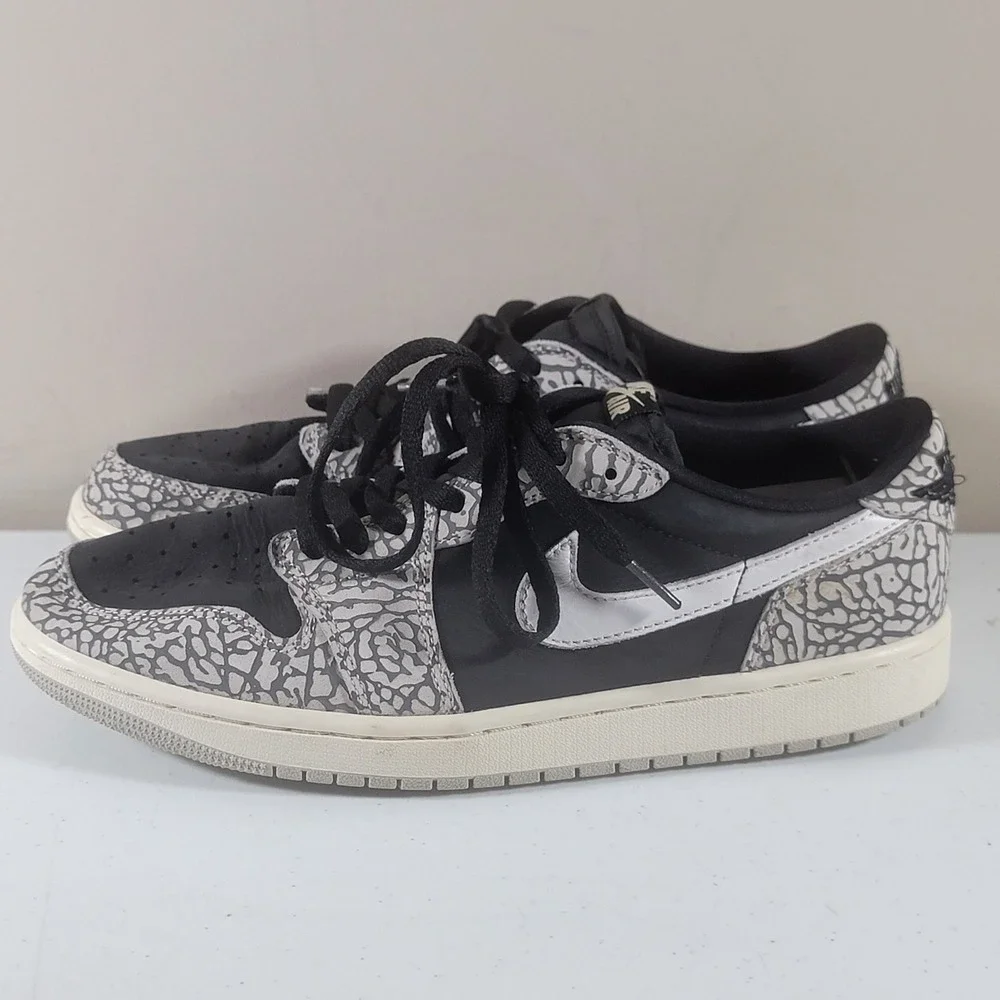 Air Jordan 1 Retro Low OG Black Cement Mens Size 9.5 - Picture 2 of 11